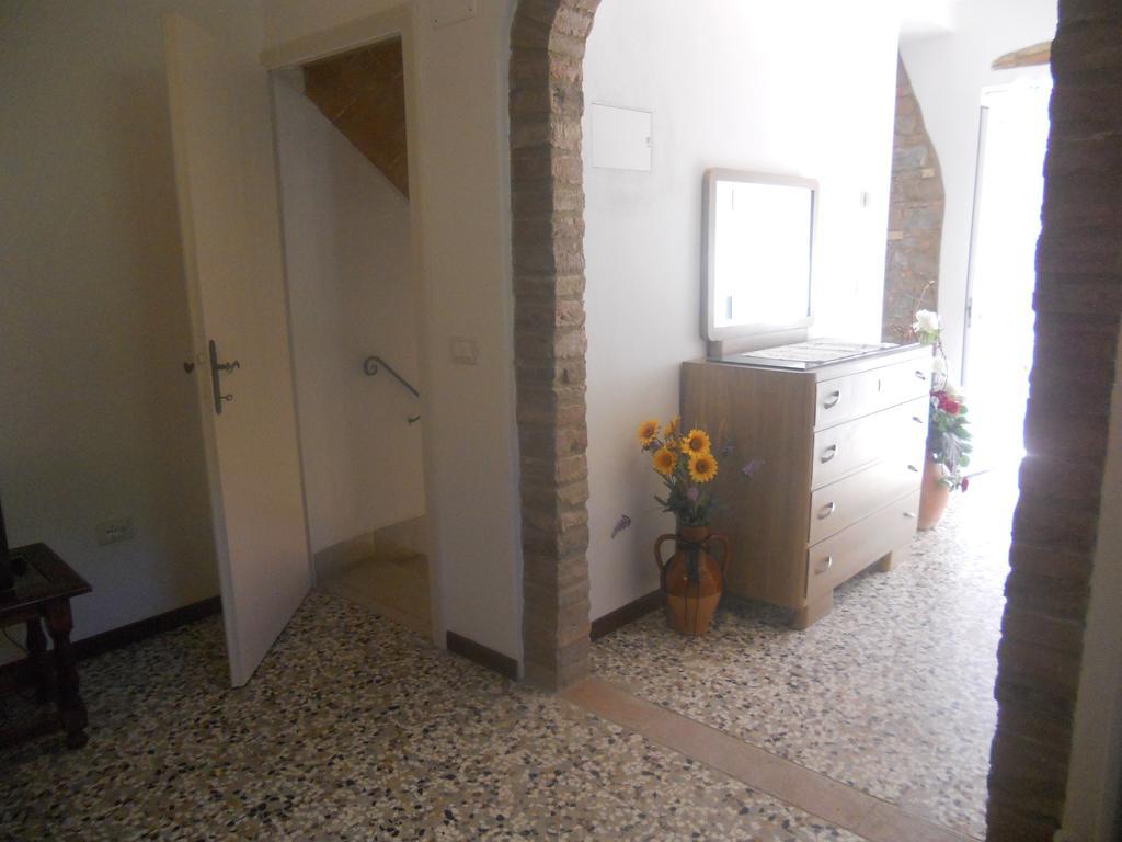 Apartment Casa Antica Кьянни Номер фото